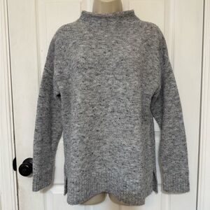 Well Worn Gray Mock Neck Sweater XS High Low Hem Nep Knit Cozy